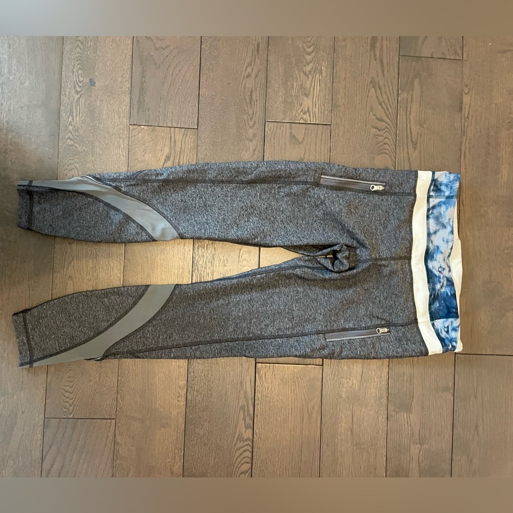 Lululemon Gray leggings size 6